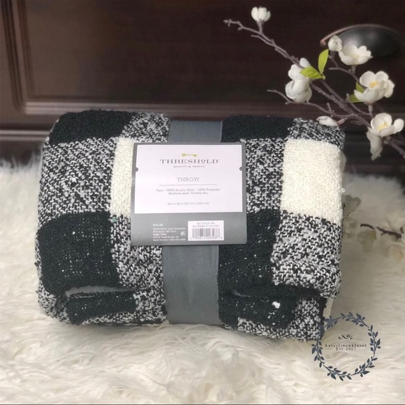 Faux Fur Reversible Throw Blanket Black White Threshold Buffalo Plaid